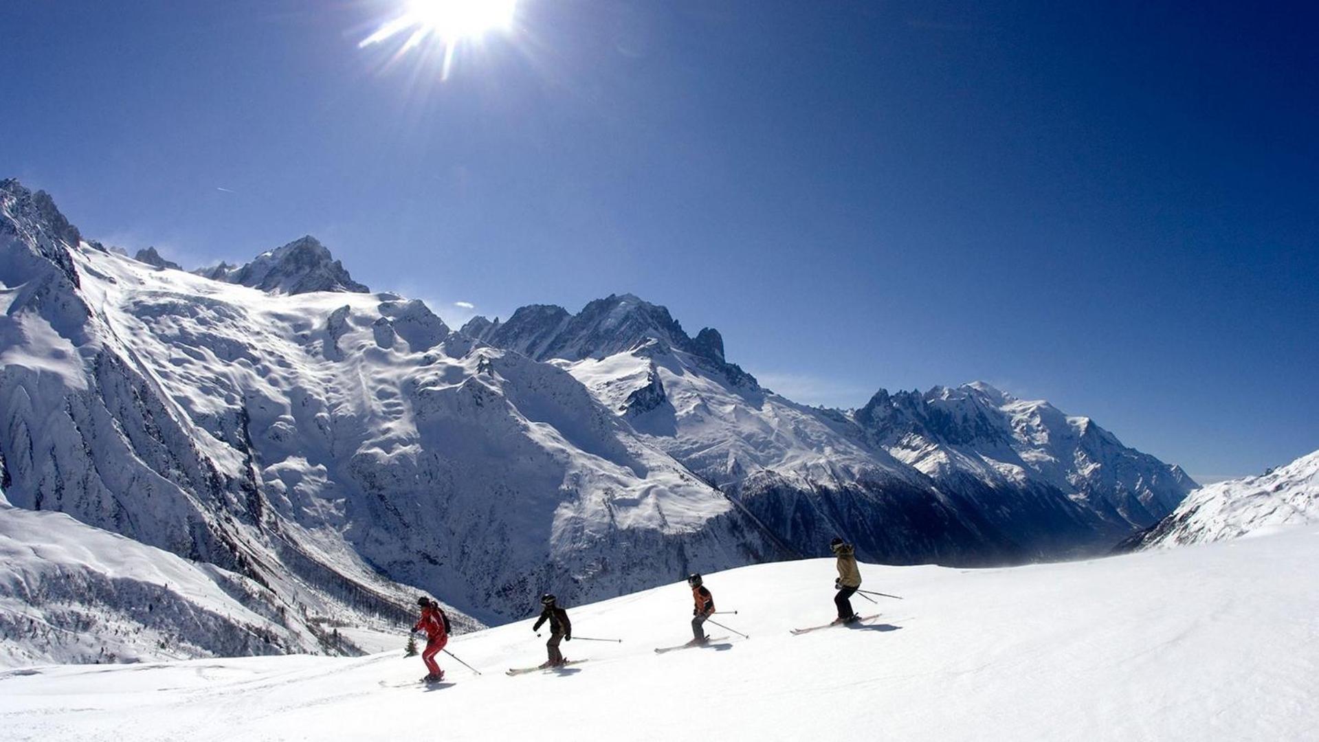Apartment Marcel - Cosy Chamonix Haven Mont Blanc מראה חיצוני תמונה
